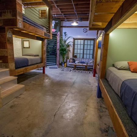 Hostel Podshare East Hollywood Los Angeles Exterior foto